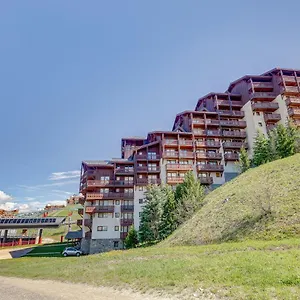 https://les-valmonts-711.hotels-rhonealpes.com